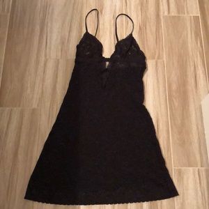 Victoria’s Secret “The Lacie” keyhole slip